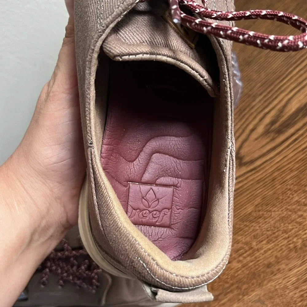 REEF Women's Rover Low Beige Textile Canvas Lace-Up Sneaker, Women’s Sz 10